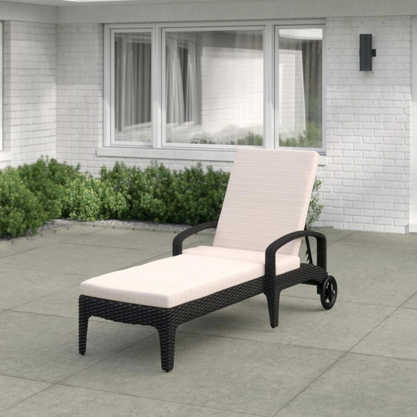 Brisk Outdoor Swimming Poolside Lounger (Black)