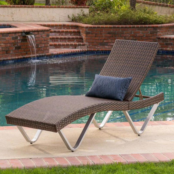 Crafter Outdoor Swimming Poolside Lounger (Brown)